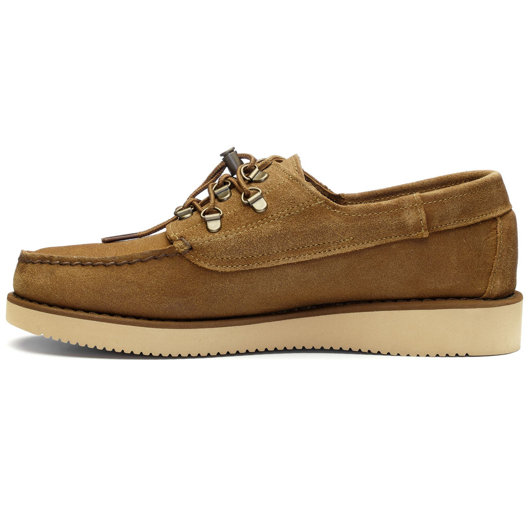 Moc Man OVERLAP Moccasin BEIGE TAFFY - BEIGE SAND Dressed Side (jpg Rgb)		